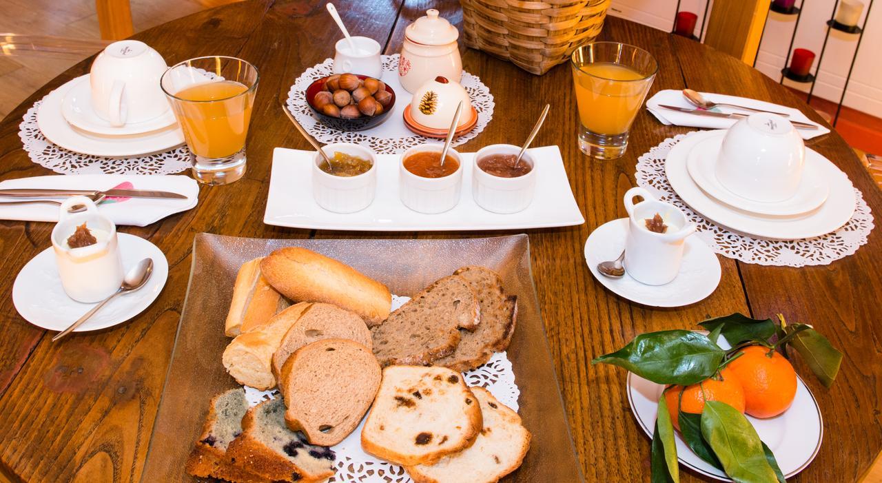 Les Petites Vosges Bed & Breakfast Bagnères-de-Bigorre Dış mekan fotoğraf